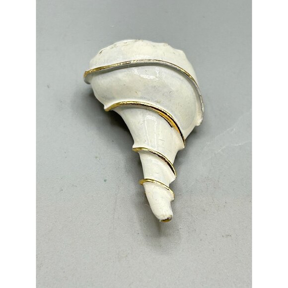 Vintage Coro Seashell Brooch Pin White & Gold Tone Nautical Jewelry Collectible - Picture 3 of 7